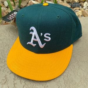 Original New 90’s New Era Oakland A’s